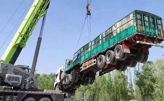 盖州道路脱困救援案例